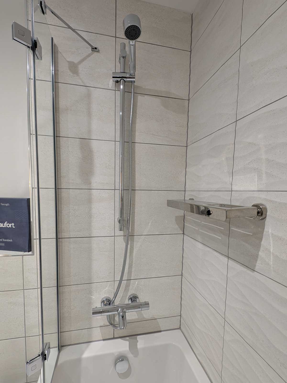 House of Harmony Showroom Display 10 Utopia Qube in Matt Grey and Chrome
