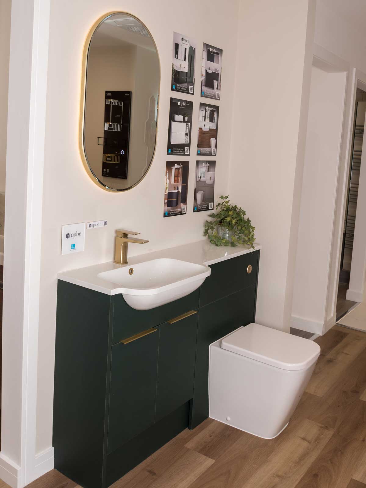 House of Harmony Showroom Display 12 Utopia Qube Edge in Wild Green and Brushed Brass
