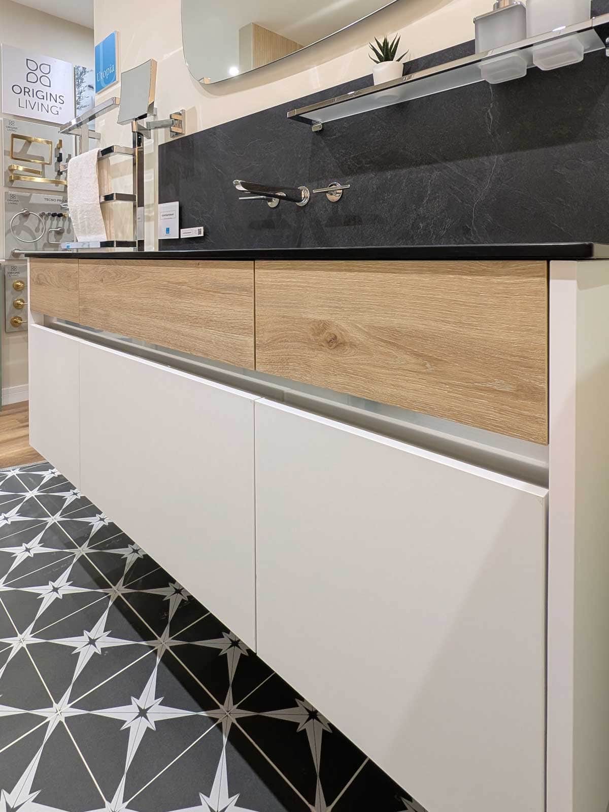 House of Harmony Showroom Display 19 Utopia Contemporary Fitted