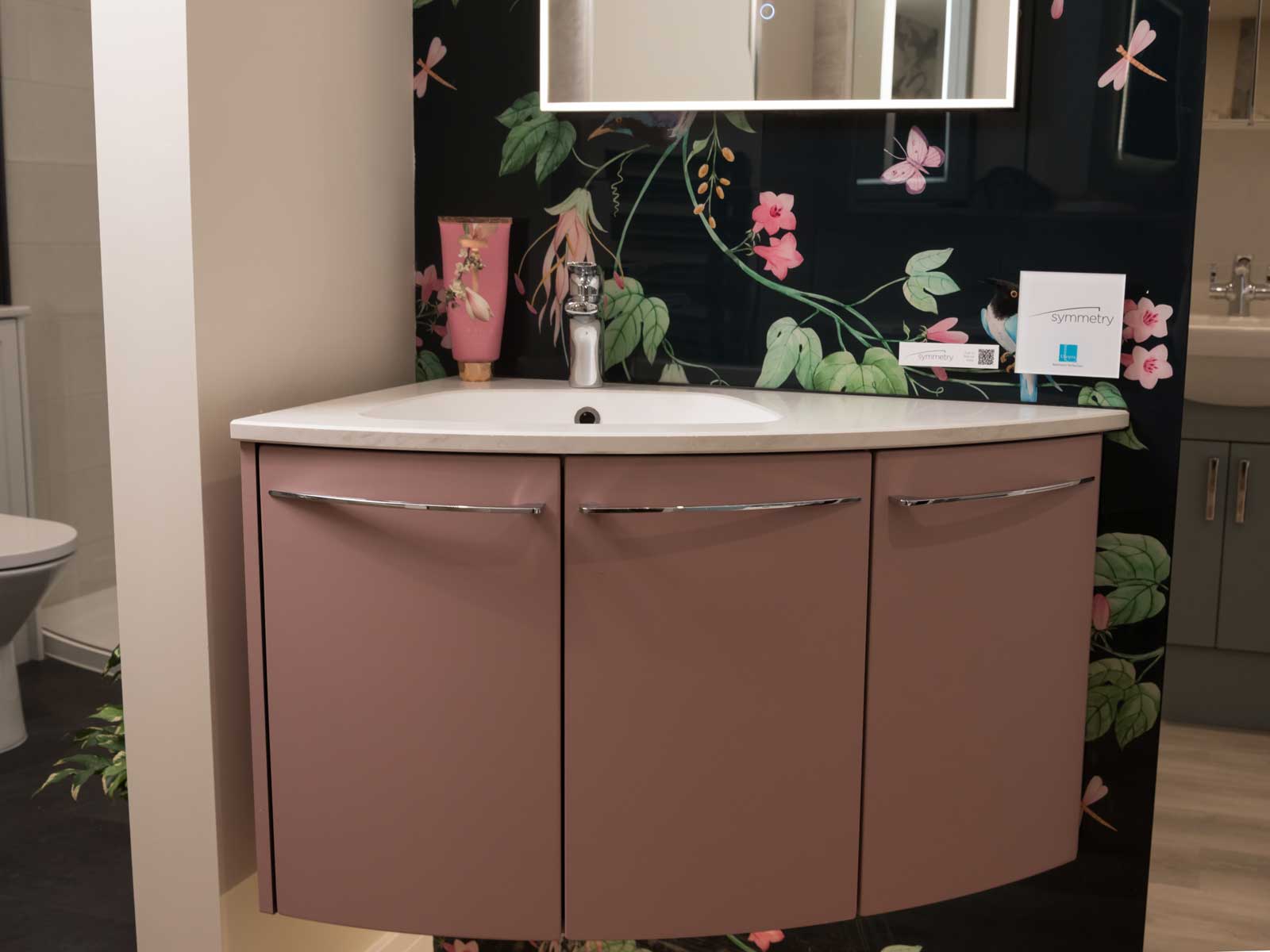 House of Harmony Showroom Display 24 Utopia Symmetry in Blush