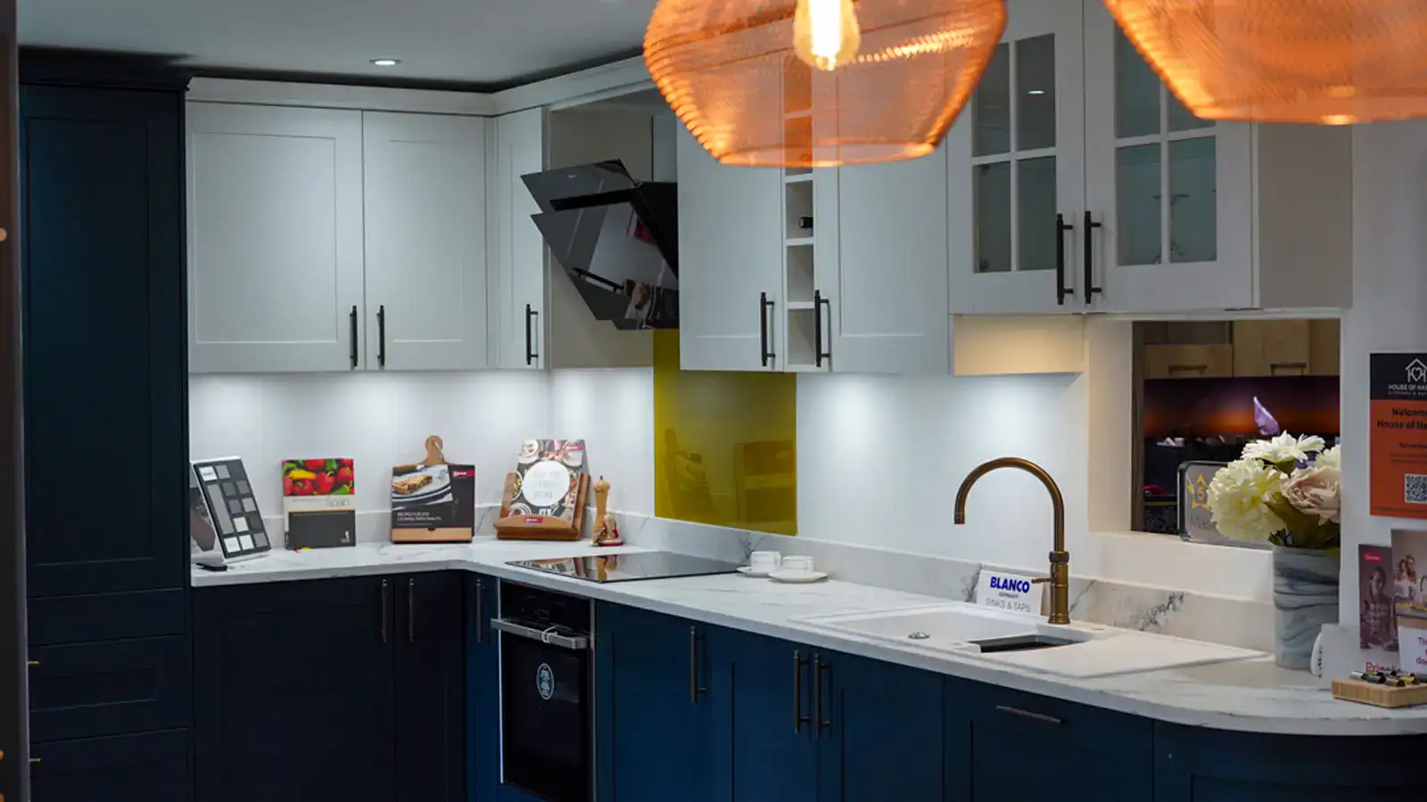 Ex-display kitchen sale Schuller Casa Silk Pore lacquer in deep blue and crystal white