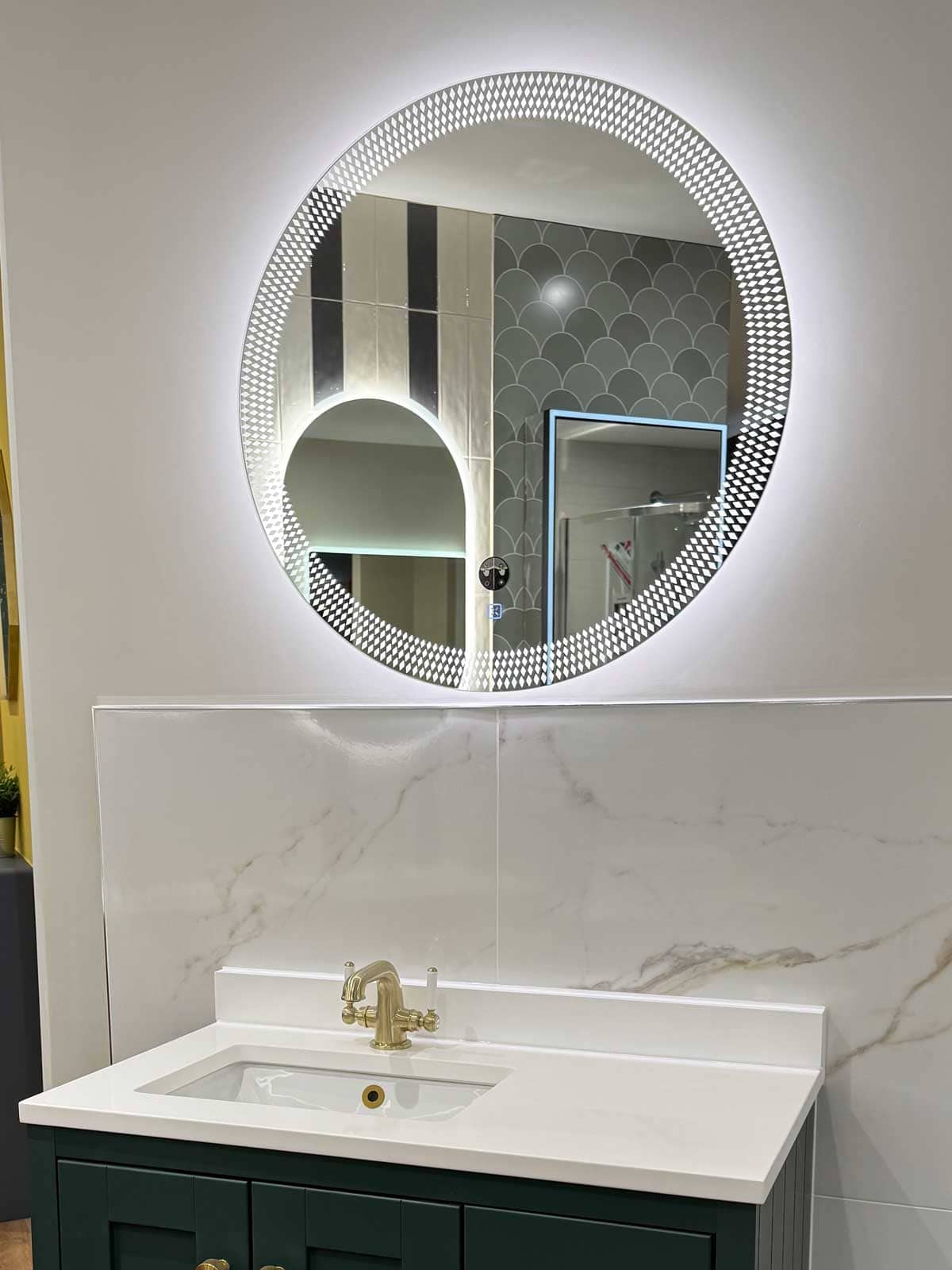 Bathroom Display 27 - Tavistock Lansdown in Matt Sherwood Green