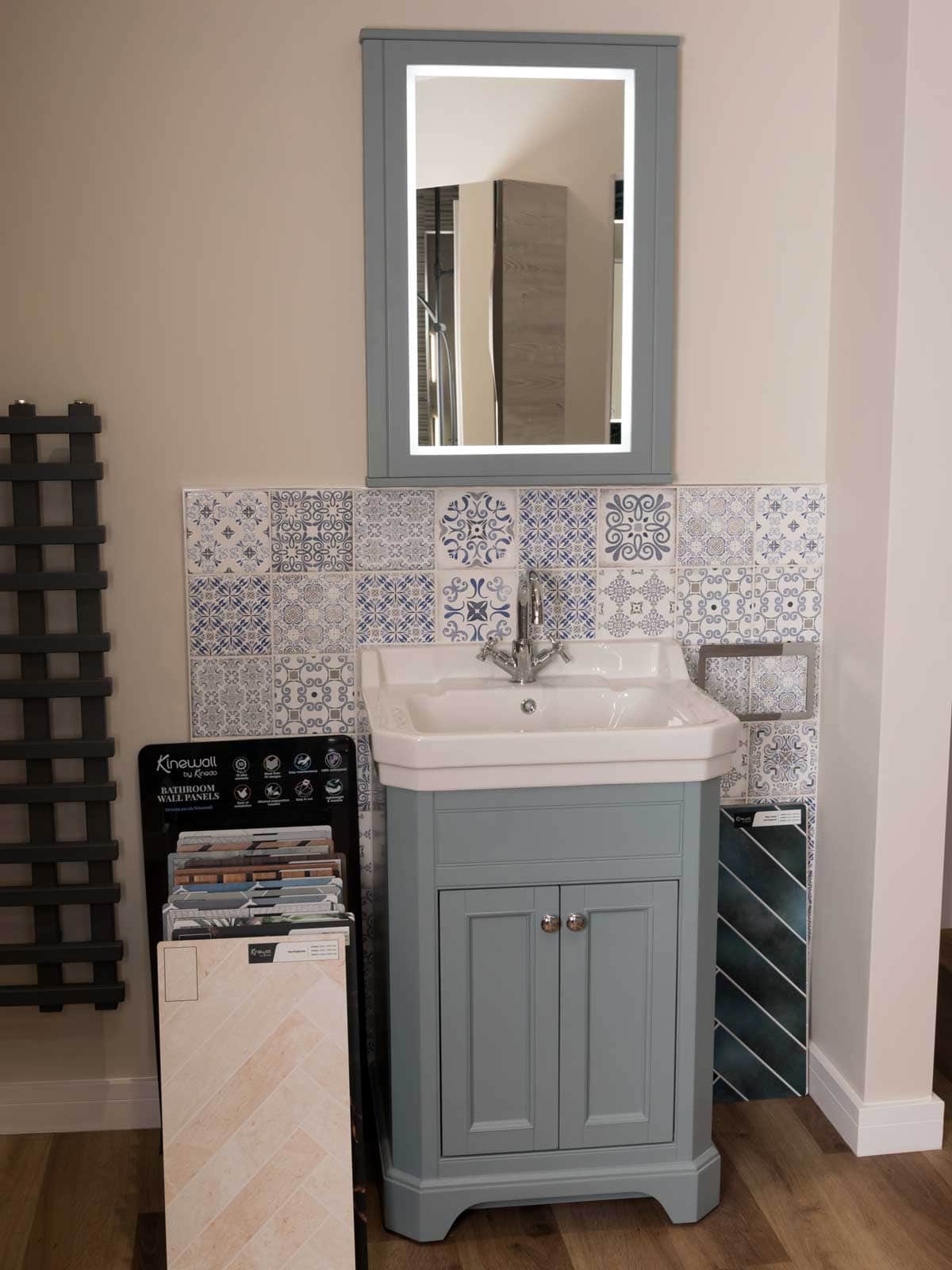 Bathroom Showroom 26 - Tavistock Vitoria in Mineral blue