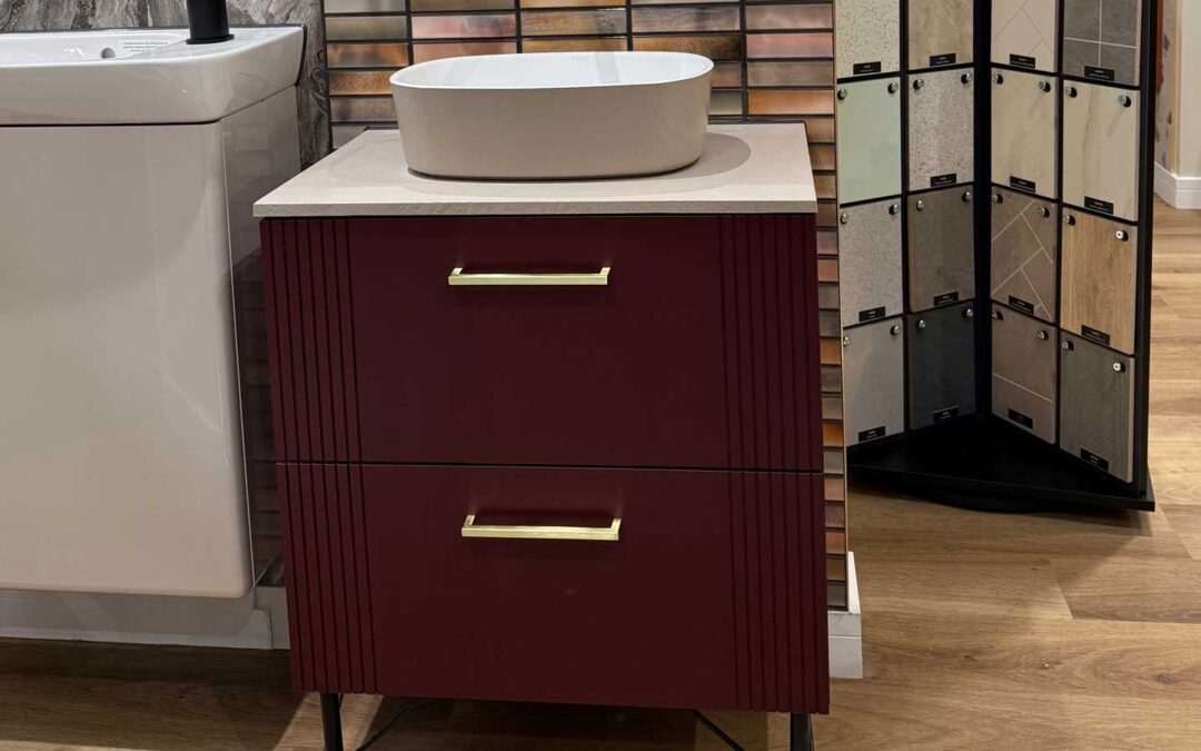 Display 42 - HIB Fabrica in Rich Burgundy