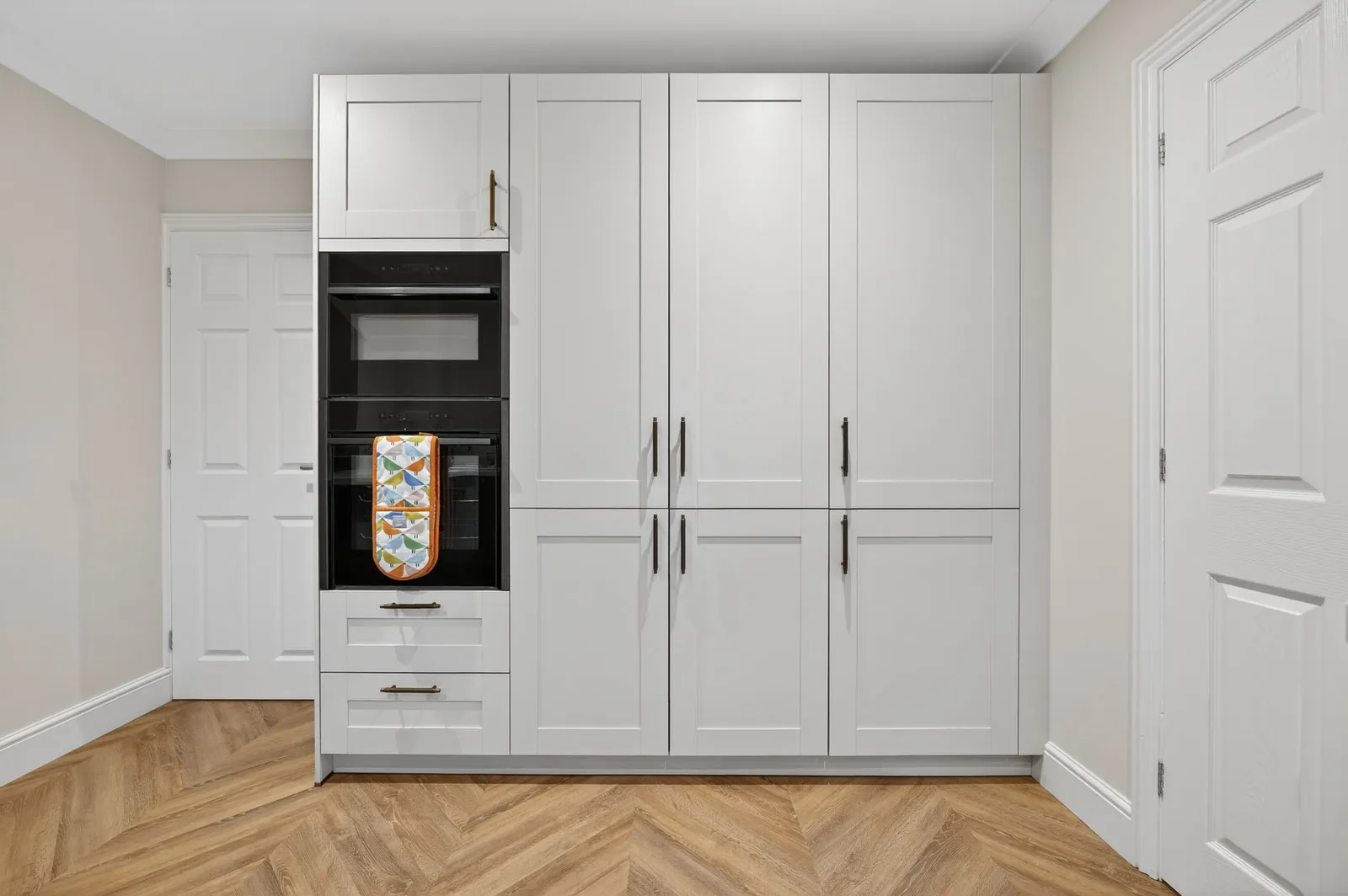 Schüller Shaker Design Kitchen installed and designed by House of Harmony