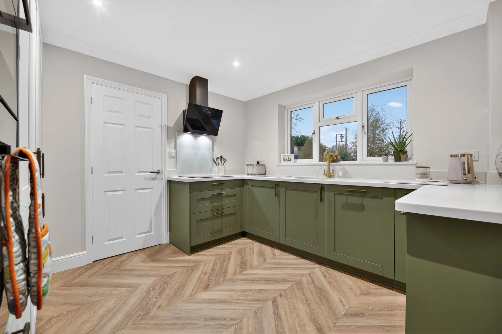 Schüller Shaker Design Kitchen installed and designed by House of Harmony