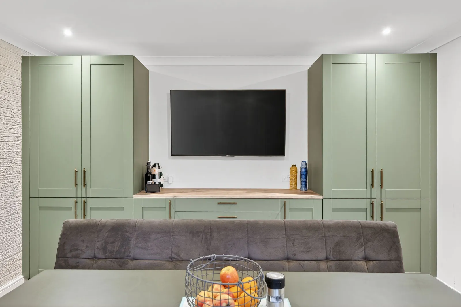 Schüller Shaker Design Kitchen installed and designed by House of Harmony