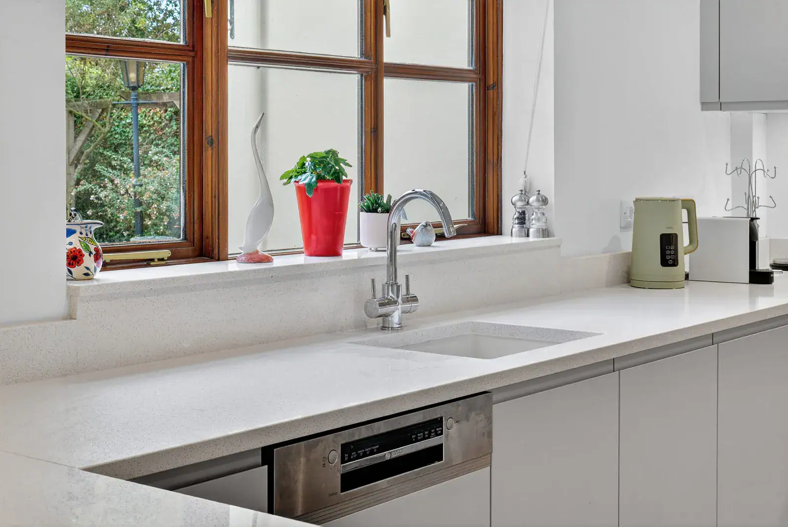 Contemporary Schuller kitchen Alea J-pull range