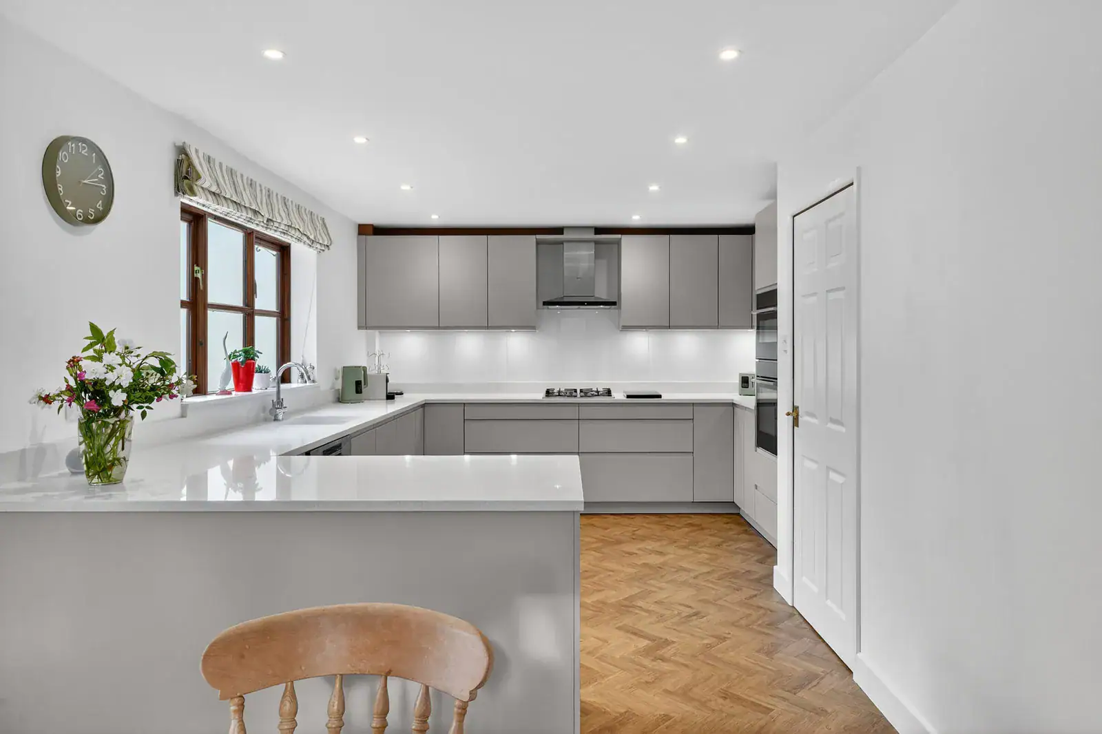 Contemporary Schuller kitchen Alea J-pull range
