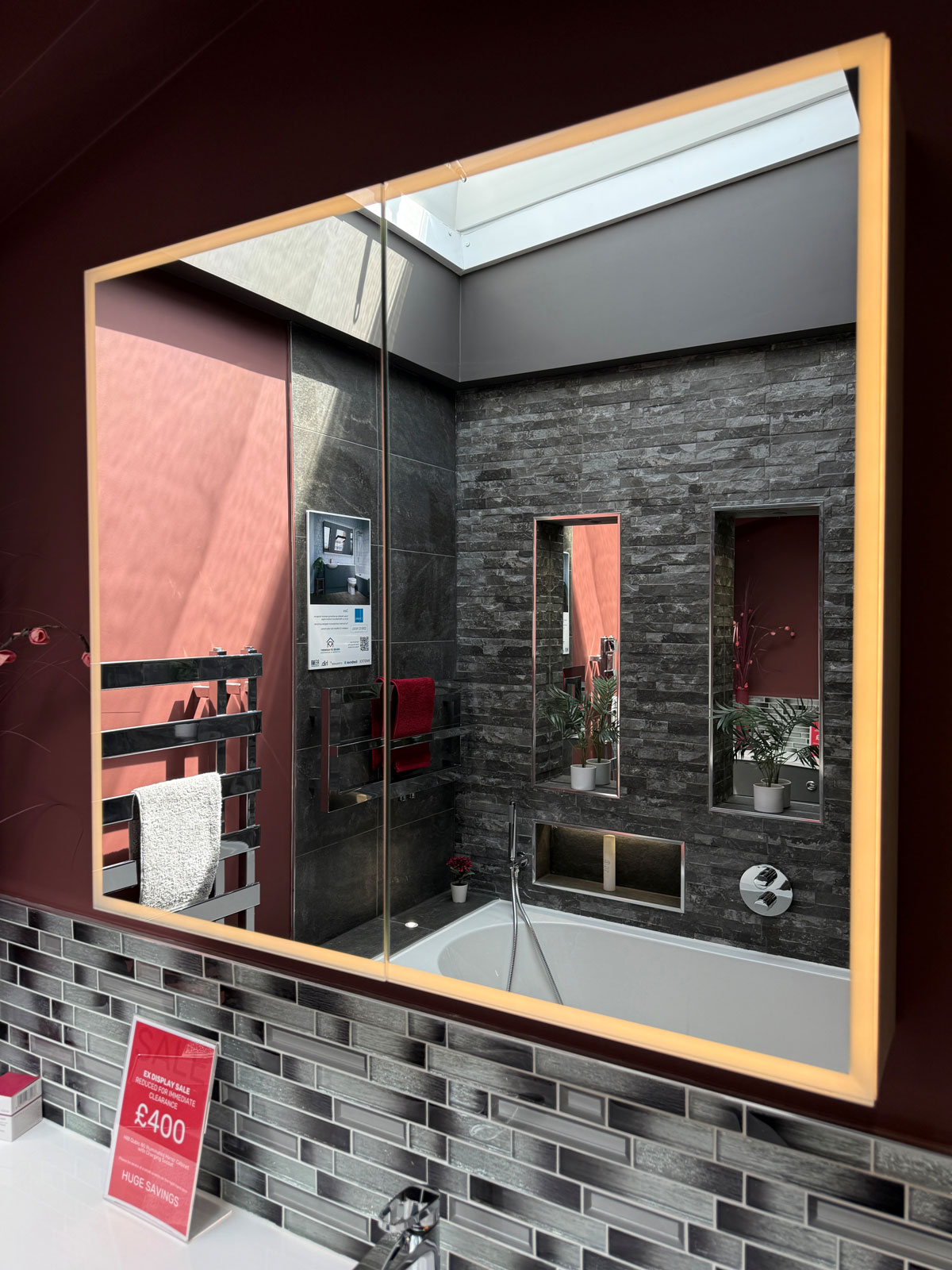 Bathroom-Showroom-14-HIB-Mirror-Ex-Display