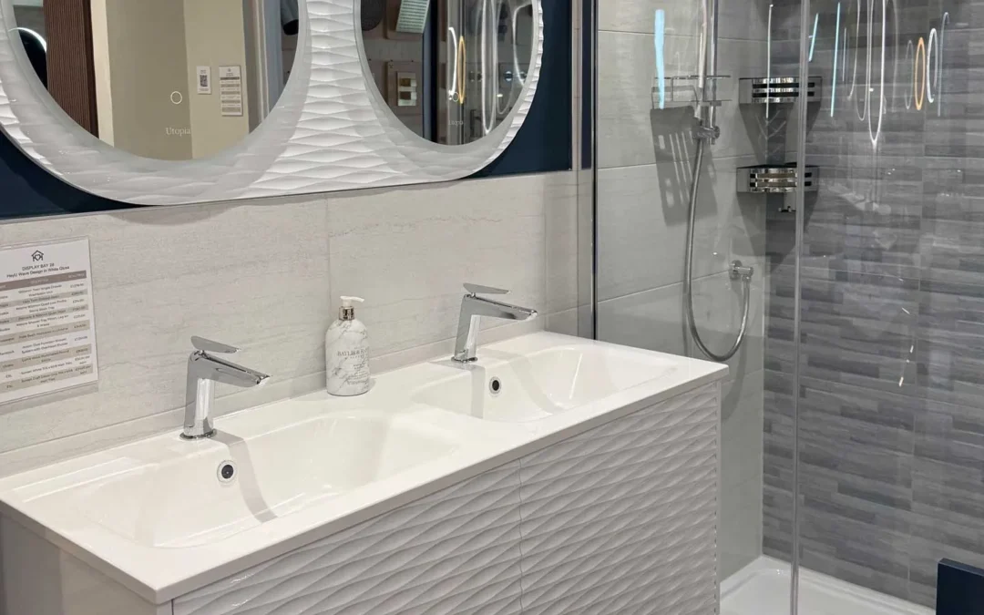 Bathroom Display HeyU Wave in Gloss White Bay 28 featured at House of Harmony bathroom showroom