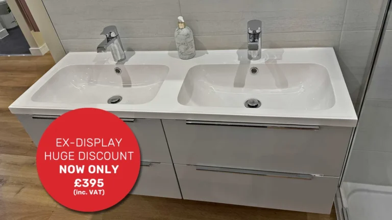 Display 28 - Tavistock Cadence in gloss light grey