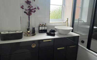 Utopia fitted furniture in Nadia Midnight Grey Gloss Bathroom – Bury St Edmunds