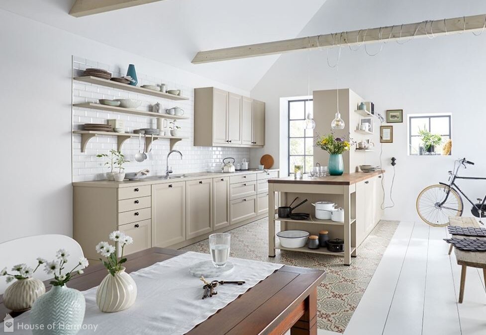 Schuller Kitchen in Cambia Range