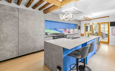 Stunning Next125 Handleless NX950 Grigio marble ceramic doors with NX510 Azure Blue lacquer kitchen