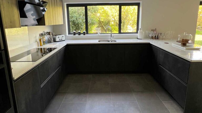 Kitchen in Bury St Edmunds, Suffolk designed and installed by House of Harmony