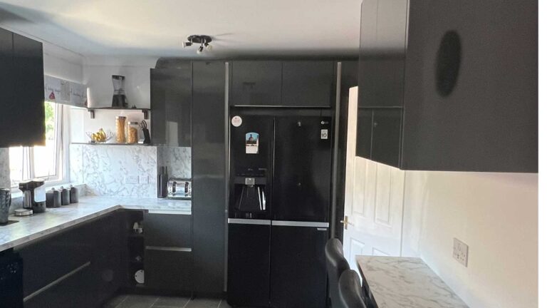 Kitchen in Bury St Edmunds, Suffolk designed and installed by House of Harmony