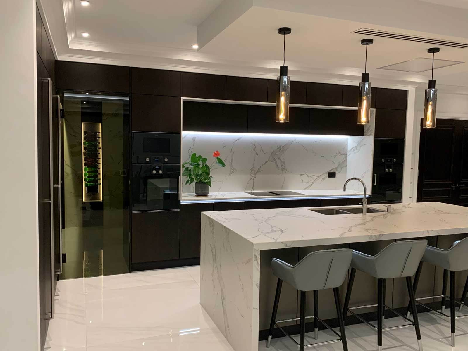 NX620 and NX902 Next125 Kitchen designed and supplied by House of Harmony