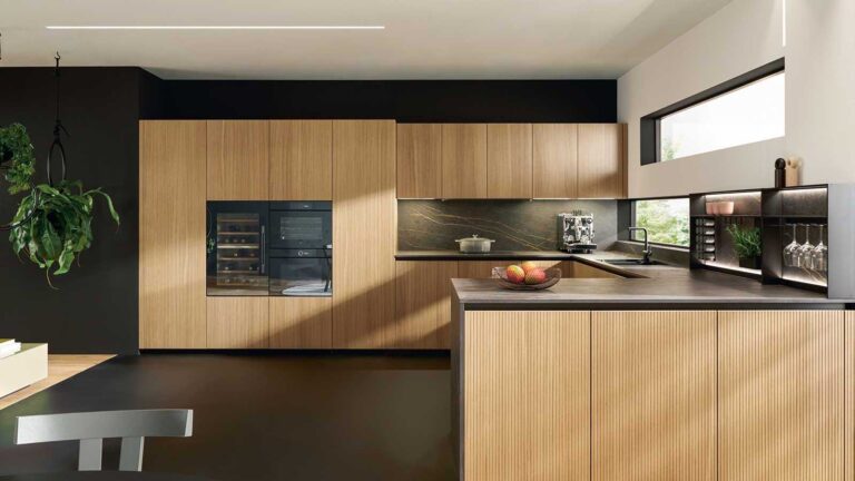Next125 Kitchen NX670