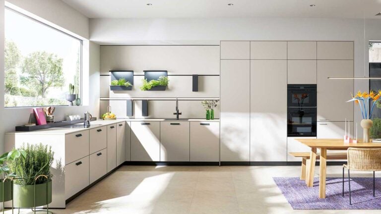 Next125 Kitchen NX890