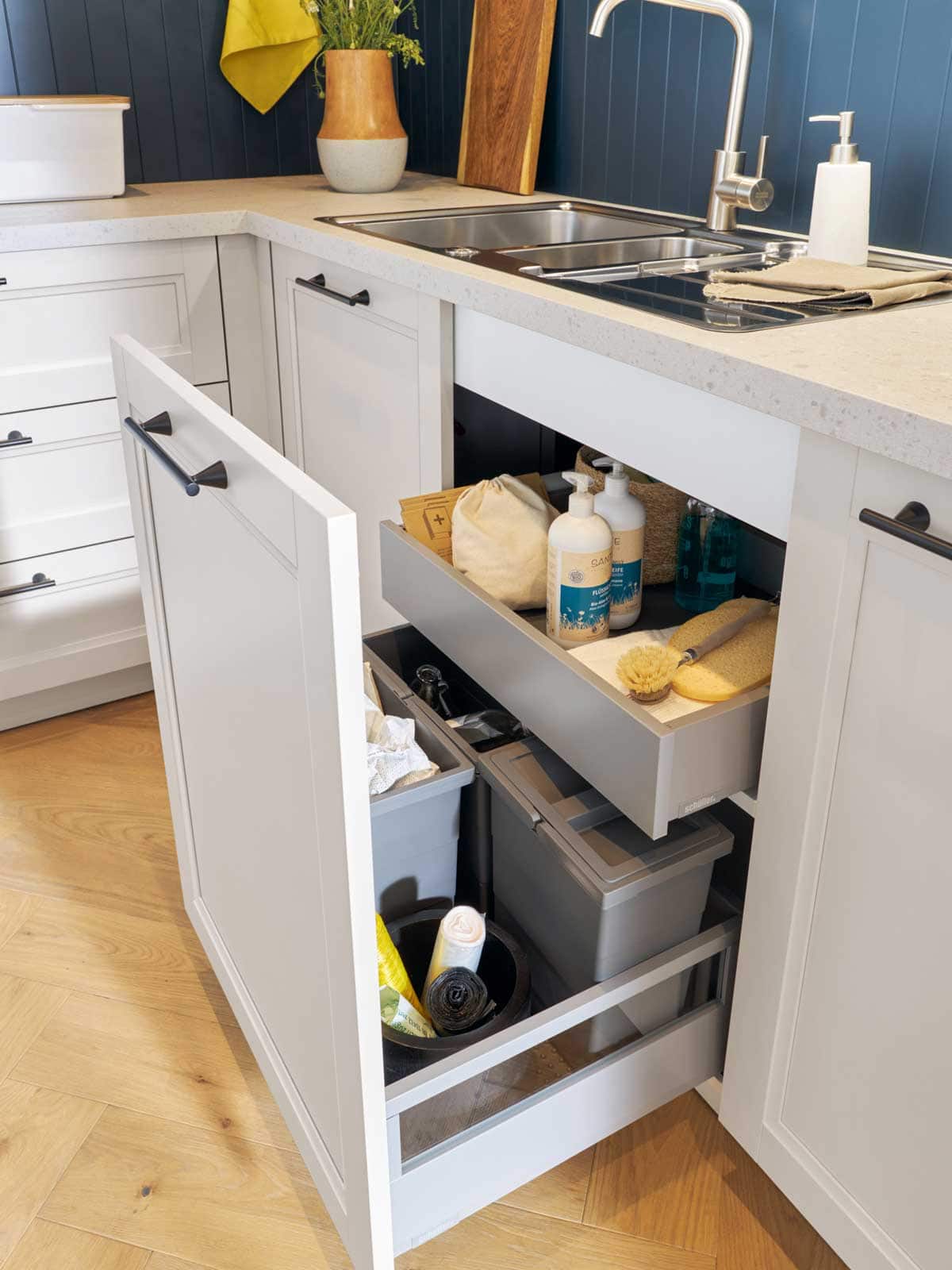 Schuller Cameo Satin Range